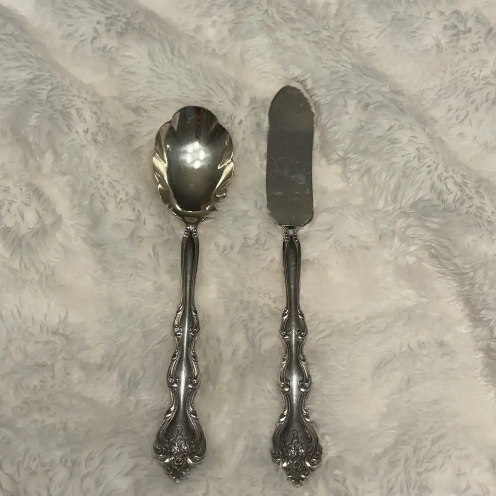 Vintage International Silverplate Interlude Sugar Shell Spoon & Butter Knife